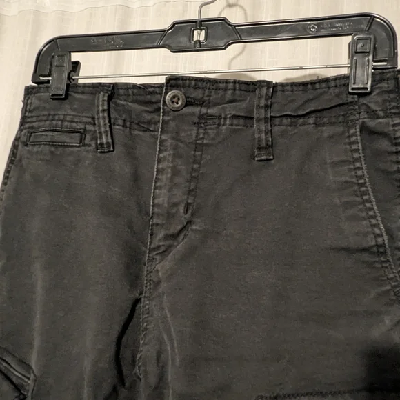 Women's Black American Eagle Cargo Pants Sz 30 - Picture 3 of 9